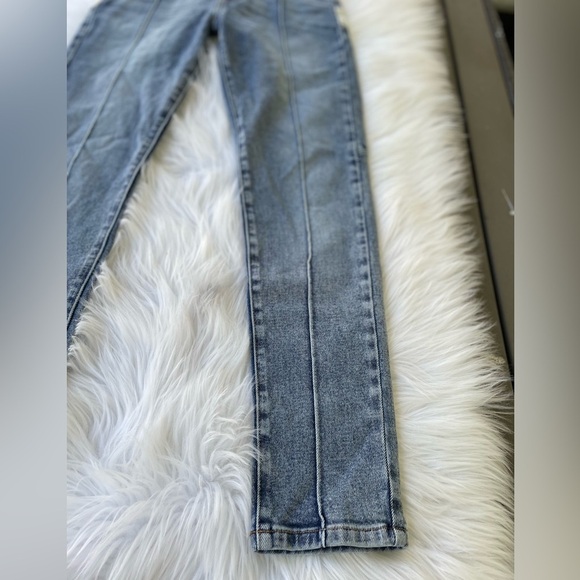 REVICE Blue and White Star Jeans - Picture 4 of 11